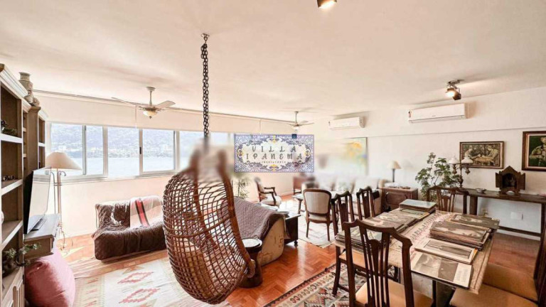 Imagem Apartamento com 4 Quartos à Venda, 161 m² em Lagoa - Rio De Janeiro Imagem Apartamento com 4 Quartos à Venda, 161 m² em Lagoa - Rio De Janeiro