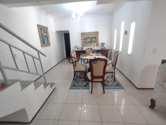 Imagem Casa com 4 Quartos à Venda, 300 m² em Cocó - Fortaleza Imagem Casa com 4 Quartos à Venda, 300 m² em Cocó - Fortaleza