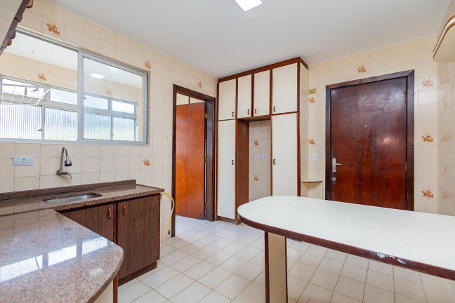 Imagem Apartamento com 3 Quartos à Venda, 81 m² em água Verde - Curitiba Imagem Apartamento com 3 Quartos à Venda, 81 m² em água Verde - Curitiba