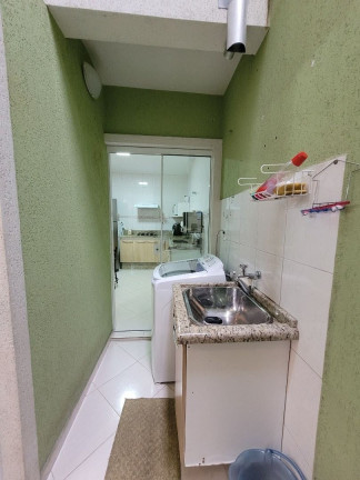 Imagem Casa com 3 Quartos à Venda, 111 m² em Novo Mundo - Curitiba Imagem Casa com 3 Quartos à Venda, 111 m² em Novo Mundo - Curitiba