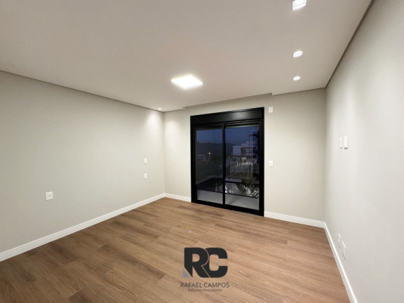 Imagem Sobrado com 4 Quartos à Venda, 240 m² em Residencial Granja Anita - Mogi Das Cruzes Imagem Sobrado com 4 Quartos à Venda, 240 m² em Residencial Granja Anita - Mogi Das Cruzes