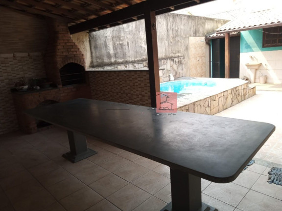 Imagem Casa com 3 Quartos à Venda, 138 m² em Centro - Maricá