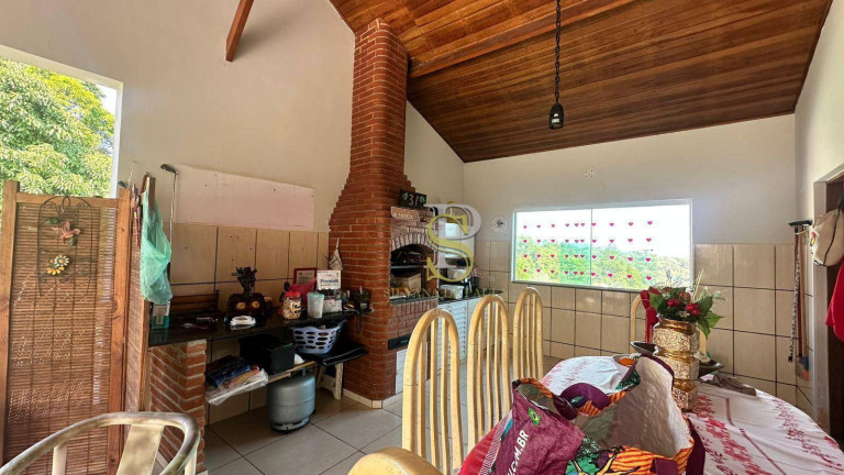 Imagem Casa com 3 Quartos à Venda, 180 m² em Mato Dentro - Mairiporã Imagem Casa com 3 Quartos à Venda, 180 m² em Mato Dentro - Mairiporã