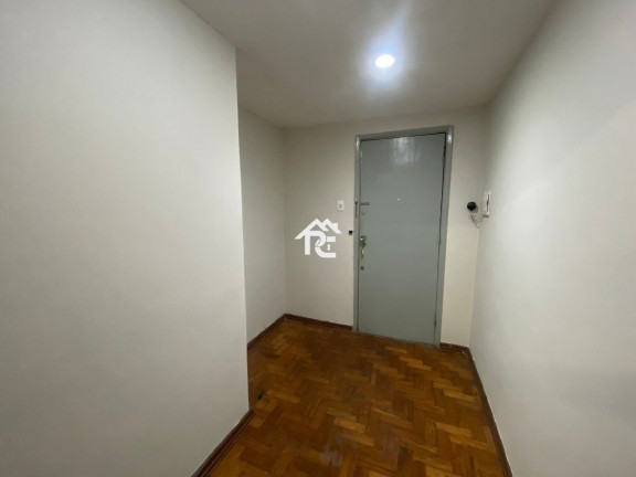 Imagem Sala Comercial à Venda, 35 m² em Centro - Niterói Imagem Sala Comercial à Venda, 35 m² em Centro - Niterói