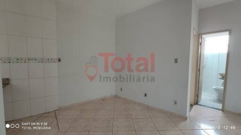 Imagem Apartamento com 2 Quartos à Venda,  em Giovanini - Coronel Fabriciano