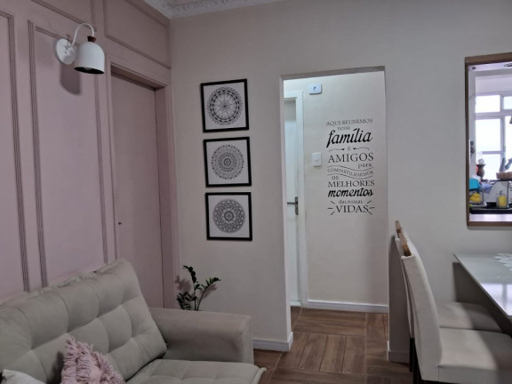 Imagem Apartamento com 2 Quartos à Venda, 65 m² em Embaré - Santos