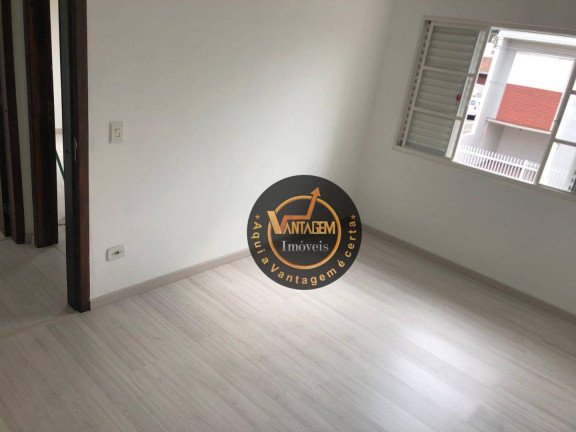 Imagem Sobrado com 3 Quartos à Venda, 88 m² em Uberaba - Curitiba