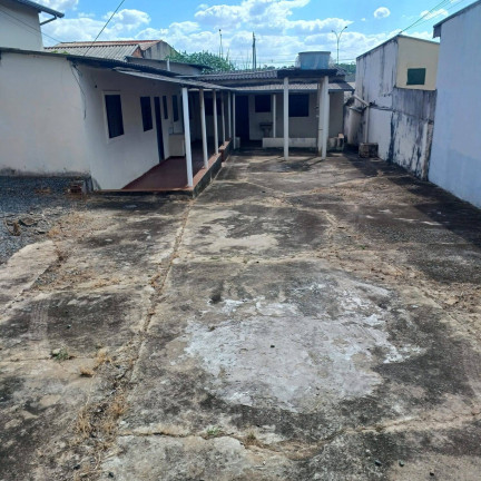 Imagem Casa com 3 Quartos à Venda, 333 m² em Campinas