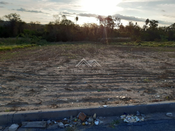 Imagem Terreno à Venda, 2.000 m² em Iporanga - Sorocaba Imagem Terreno à Venda, 2.000 m² em Iporanga - Sorocaba