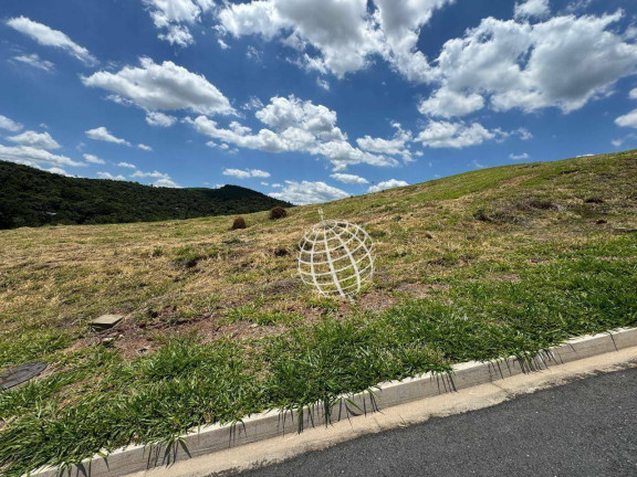 Terreno à Venda, 300 m² em Portal Lamis - Atibaia