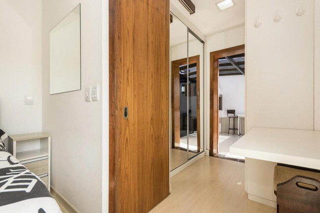 Imagem Cobertura com 2 Quartos à Venda, 94 m² em Jardim Botânico - Porto Alegre