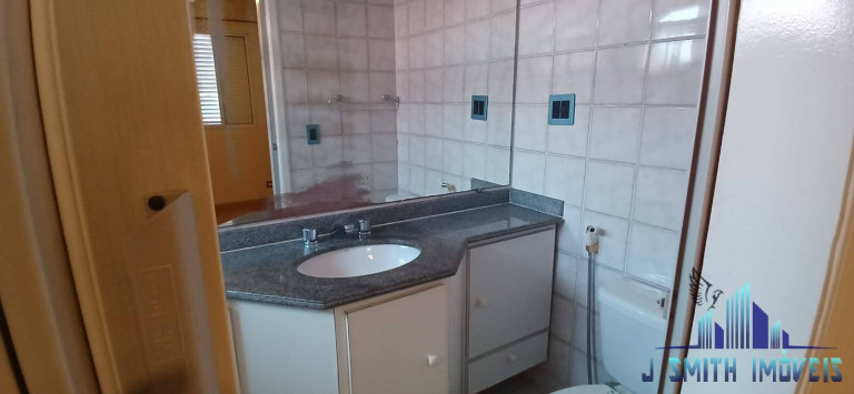 Imagem Casa com 3 Quartos para Alugar, 300 m² em Jardim Lambreta - Cotia Imagem Casa com 3 Quartos para Alugar, 300 m² em Jardim Lambreta - Cotia