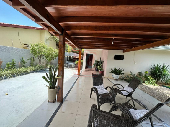 Imagem Casa com 3 Quartos à Venda, 450 m² em Village - Sorriso