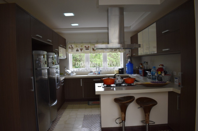 Imagem Casa com 6 Quartos à Venda, 800 m² em Região De Descansópolis - Campos Do Jordão