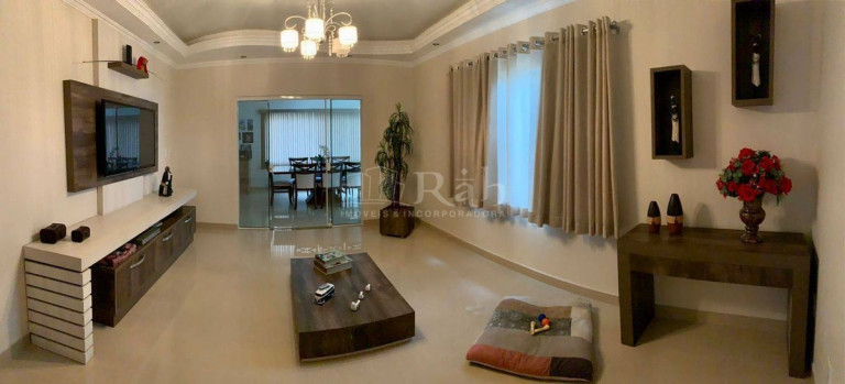 Sobrado com 3 Quartos à Venda, 192 m² em São Vicente - Itajaí