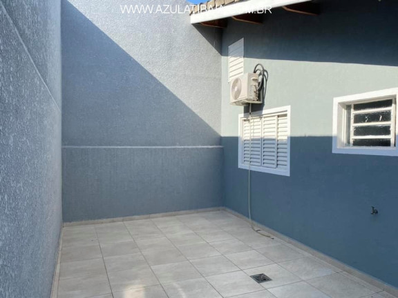 Imagem Casa com 2 Quartos à Venda, 86 m² em Nova Cerejeira - Atibaia