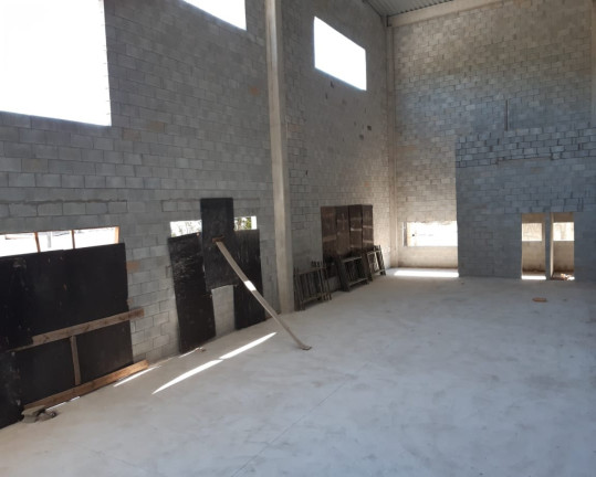 Imagem Imóvel com 3 Quartos para Alugar, 1.700 m² em Jardim São Vicente - Cotia Imagem Imóvel com 3 Quartos para Alugar, 1.700 m² em Jardim São Vicente - Cotia
