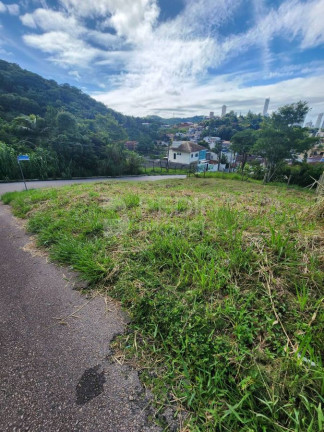 Imagem Terreno à Venda, 320 m² em Nações - Balneário Camboriú Imagem Terreno à Venda, 320 m² em Nações - Balneário Camboriú