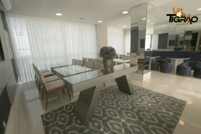 Imagem Apartamento com 3 Quartos à Venda, 129 m² em Centro - Balneário Camboriú Imagem Apartamento com 3 Quartos à Venda, 129 m² em Centro - Balneário Camboriú