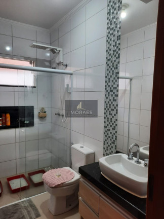Imagem Casa com 3 Quartos à Venda, 190 m² em Jardim Cambuí - Botucatu