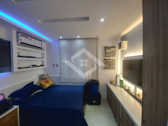Imagem Casa com 3 Quartos à Venda, 245 m² em Campo Grande - Rio De Janeiro