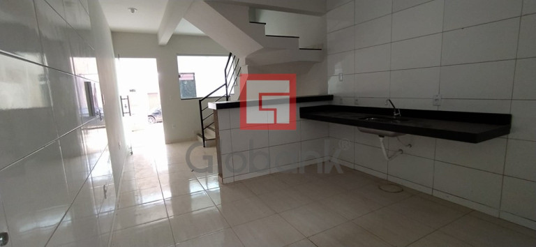 Imagem Sobrado com 2 Quartos à Venda, em Vila Greice - Montes Claros Imagem Sobrado com 2 Quartos à Venda, em Vila Greice - Montes Claros