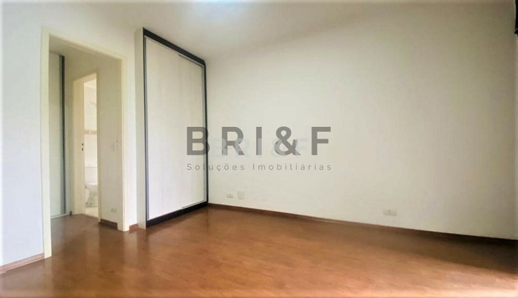 Imagem Apartamento com 3 Quartos à Venda, 136 m² em Santo Amaro - São Paulo