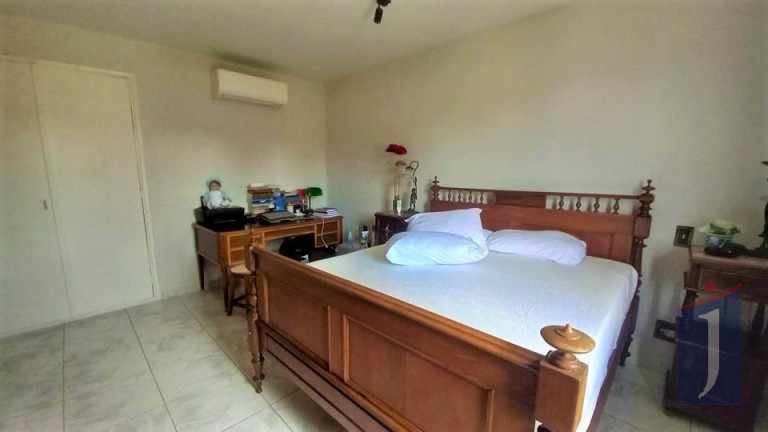 Imagem Casa com 3 Quartos à Venda, 263 m² em Vila Das Mercês - São Paulo