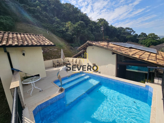 Imagem Casa de Condomínio com 3 Quartos à Venda, 273 m² em Piratininga - Niterói