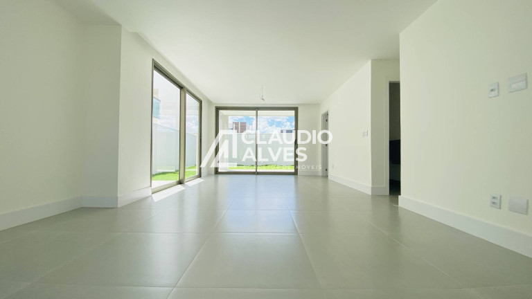 Imagem Casa de Condomínio com 4 Quartos à Venda, 225 m² em Papagaio - Feira De Santana