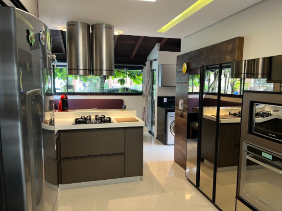 Imagem Imóvel com 2 Quartos à Venda, 130 m² em Praia Do Estaleirinho - Balneário Camboriú Imagem Imóvel com 2 Quartos à Venda, 130 m² em Praia Do Estaleirinho - Balneário Camboriú