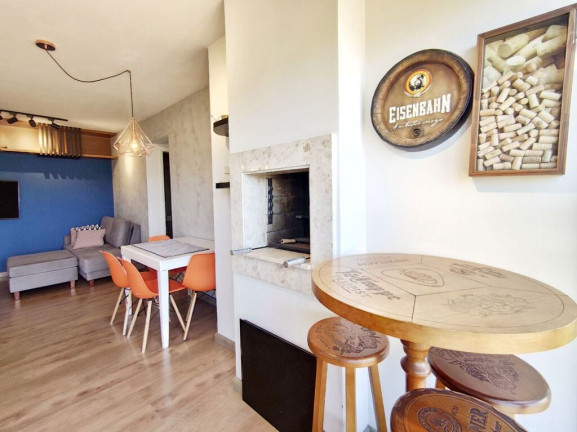Imagem Apartamento com 2 Quartos à Venda, 67 m² em Jardim Do Salso - Porto Alegre