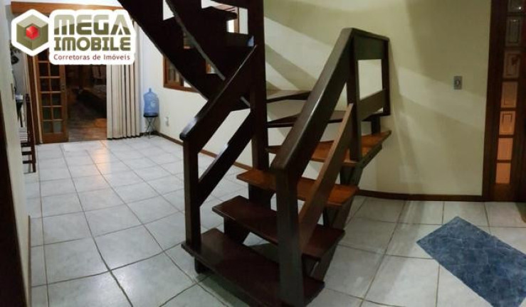 Imagem Casa com 3 Quartos à Venda, 450 m² em Córrego Grande - Florianópolis Imagem Casa com 3 Quartos à Venda, 450 m² em Córrego Grande - Florianópolis