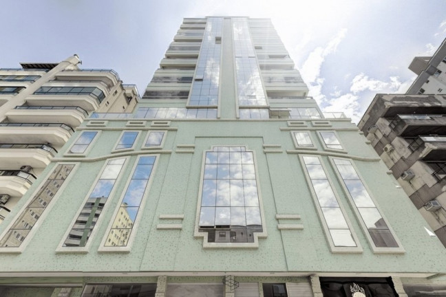 Imagem Imóvel com 4 Quartos à Venda, 147 m² em Itapema - Itapema Imagem Imóvel com 4 Quartos à Venda, 147 m² em Itapema - Itapema