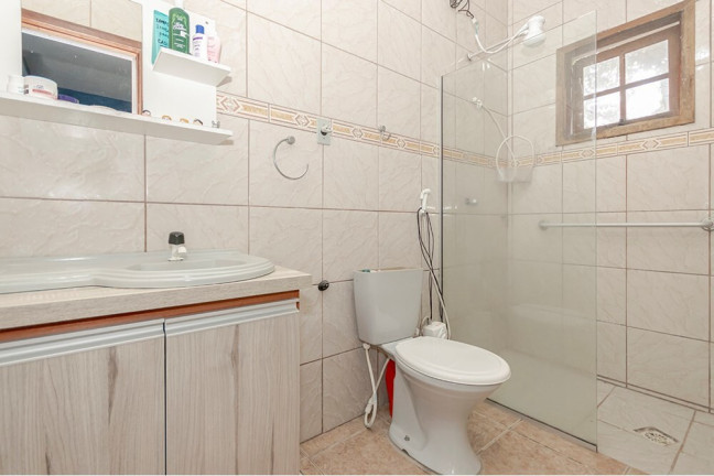 Imagem Casa com 3 Quartos à Venda, 250 m² em Espírito Santo - Porto Alegre