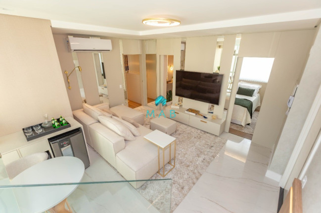 Imagem Apartamento com 5 Quartos à Venda, 330 m² em Centro - Balneário Camboriú Imagem Apartamento com 5 Quartos à Venda, 330 m² em Centro - Balneário Camboriú