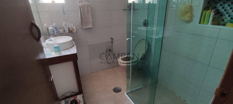 Imagem Casa com 3 Quartos à Venda, 190 m² em Indaiá - Caraguatatuba Imagem Casa com 3 Quartos à Venda, 190 m² em Indaiá - Caraguatatuba
