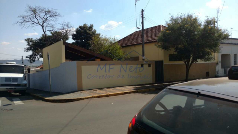 Imagem Casa com 3 Quartos à Venda, 336 m² em Centro - Pirassununga