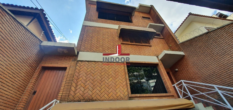 Imagem Casa com 4 Quartos para Alugar, 400 m² em água Fria - São Paulo