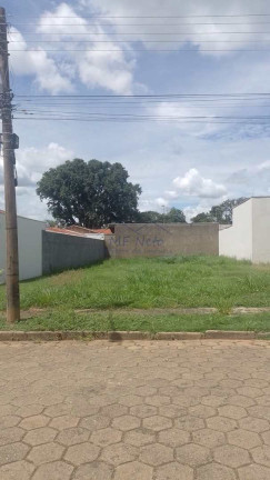 Terreno à Venda, 455 m² em Cidade Jardim - Pirassununga