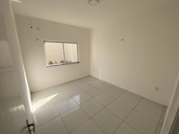Imagem Apartamento com 2 Quartos à Venda, 61 m² em Ancuri - Itaitinga