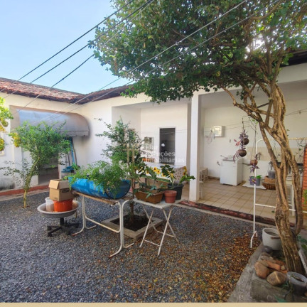 Imagem Casa com 3 Quartos à Venda, 195 m² em Recanto Dos Pássaros - Cuiabá Imagem Casa com 3 Quartos à Venda, 195 m² em Recanto Dos Pássaros - Cuiabá