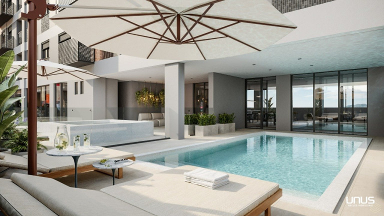 Apartamento com 2 Quartos à Venda, 75 m² em Estreito - Florianópolis