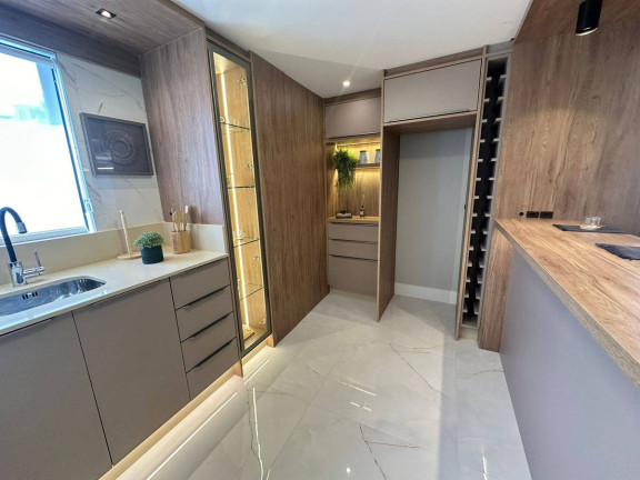 Imagem Cobertura com 4 Quartos à Venda, 178 m² em Centro - Balneário Camboriú