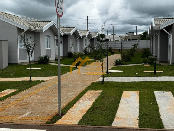 Imagem Casa de Condomínio com 2 Quartos à Venda, 55 m² em Vale San Fernando - Itapetininga