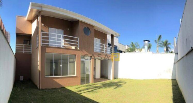Imagem Casa com 4 Quartos à Venda, 286 m² em Vila Santa Maria - Americana Imagem Casa com 4 Quartos à Venda, 286 m² em Vila Santa Maria - Americana