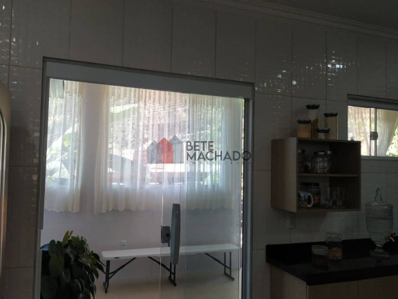 Imagem Casa com 3 Quartos à Venda, 560 m² em Sebastiana - Teresópolis Imagem Casa com 3 Quartos à Venda, 560 m² em Sebastiana - Teresópolis