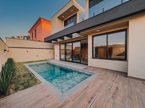 Imagem Casa com 5 Quartos à Venda, 450 m² em Alphaville - Santana De Parnaíba Imagem Casa com 5 Quartos à Venda, 450 m² em Alphaville - Santana De Parnaíba