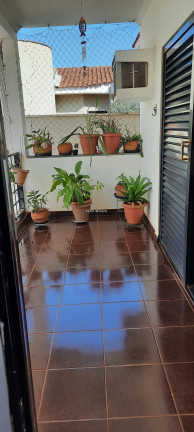 Imagem Sobrado com 4 Quartos à Venda,  em Residencial Flórida - Ribeirão Preto