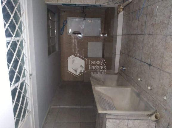 Imagem Casa com 6 Quartos à Venda, 143 m² em Jardim Marisa - São Paulo Imagem Casa com 6 Quartos à Venda, 143 m² em Jardim Marisa - São Paulo